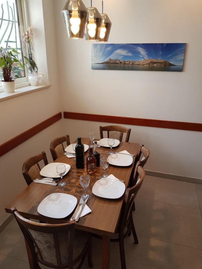 Apartment Centar Omiš Kültér fotó
